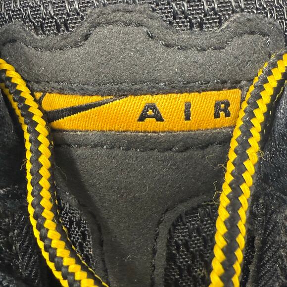 Nike ACG Air Skarn Black University Gold Men’s 8.5 CD2189-002 Hiking Shoes - Picture 10 of 11